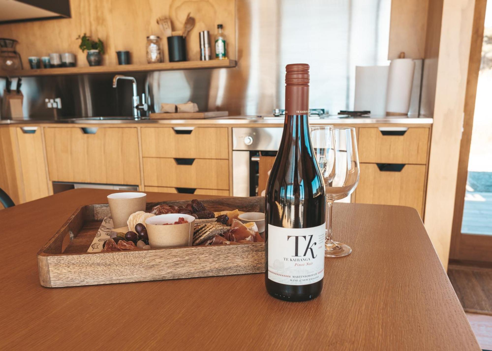 Whitimanuka Retreat Villa Martinborough Bagian luar foto